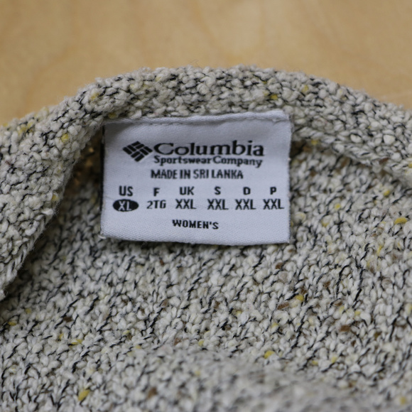 Columbia Woman's XL Tan EarthTone Sweater - Picture 5 of 6